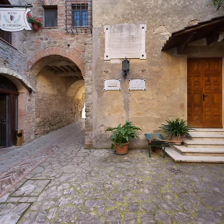Relais Il Canalicchio Country Resort & Spa-3